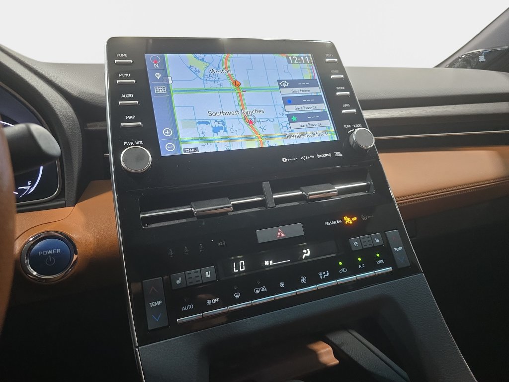 Used 2020 Toyota Avalon Limited w/ Advanced Safety Package FWD image 16