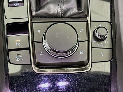 Used 2021 MAZDA MAZDA3 s image 25