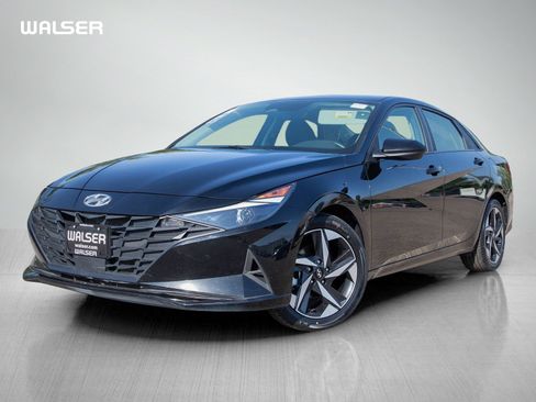 Used 2023 Hyundai Elantra SEL w/ Convenience Package FWD image 1