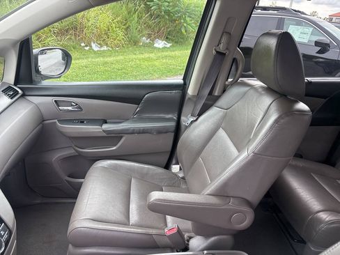 Used 2016 Honda Odyssey EX-L image 12