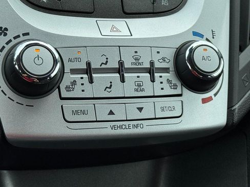 Used 2017 Chevrolet Equinox LT w/ Convenience Package FWD image 19