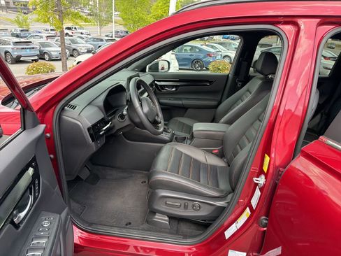 Used 2024 Honda CR-V Sport Touring image 16