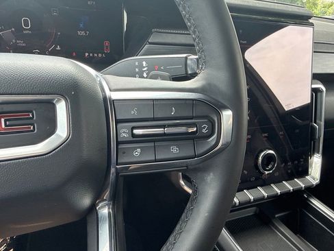 Used 2024 GMC Acadia Elevation w/ Black Edition FWD image 17