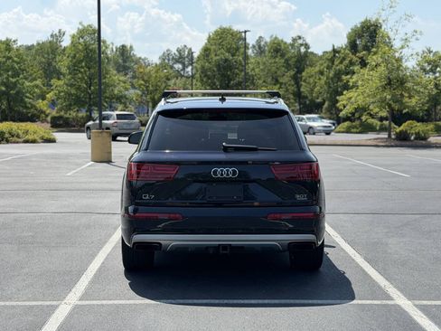 Used 2017 Audi Q7 3.0T Prestige AWD/4WD image 7