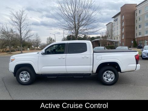 Used 2022 Toyota Tacoma SR w/ SR Convenience Package image 6