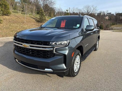 Used 2021 Chevrolet Suburban LS image 8