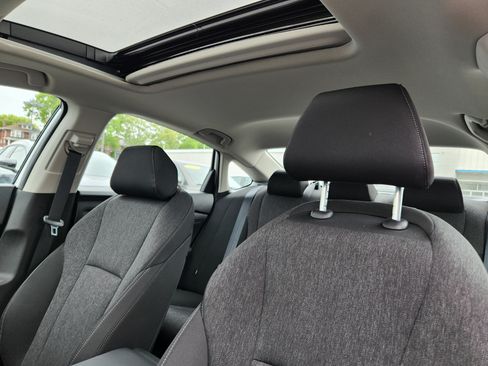 Used 2025 Honda Accord SE image 12