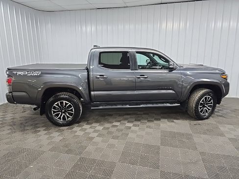 Used 2023 Toyota Tacoma TRD Sport image 2