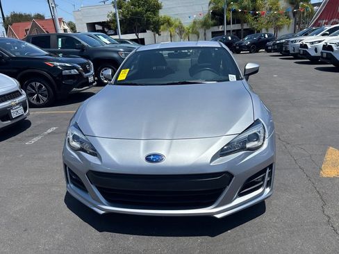 Used 2018 Subaru BRZ Limited w/ Popular Package #3 RWD image 9
