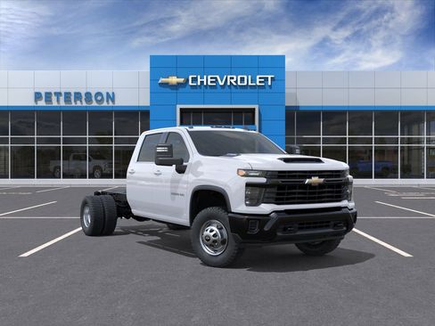 New 2026 Chevrolet Silverado 3500 W/T w/ WT Convenience Package AWD/4WD image 1