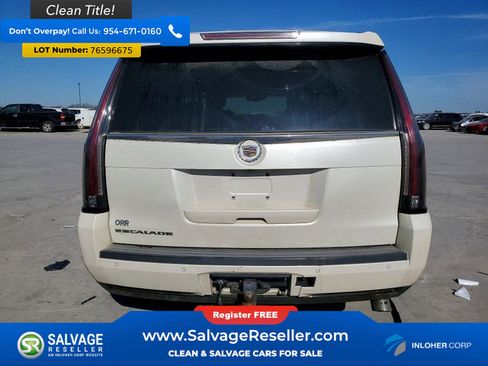 Used 2015 Cadillac Escalade Premium image 8