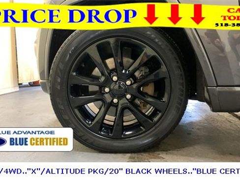 Used 2021 Jeep Grand Cherokee Laredo X image 41