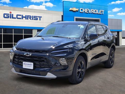New 2026 Chevrolet Blazer LT w/ Midnight/Sport Edition FWD image 4