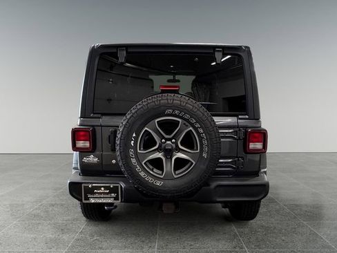 Used 2018 Jeep Wrangler Unlimited Sport S AWD/4WD image 27