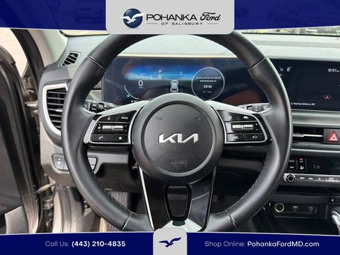 Used 2024 Kia Seltos EX AWD/4WD image 15