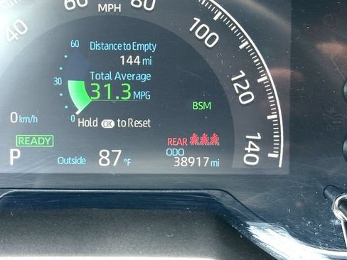 Used 2024 Toyota RAV4 LE AWD/4WD image 24