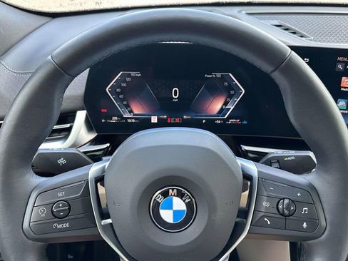 Certified 2025 BMW X2 xDrive28i w/ Technology Package image 30