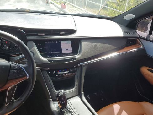 Used 2023 Cadillac XT5 Premium Luxury w/ Technology Package image 20