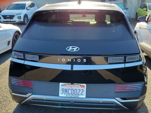 Used 2024 Hyundai Ioniq 5 SEL image 5