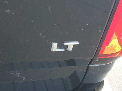 Used 2022 Chevrolet Colorado LT w/ Fleet Safety Package RWD image 27