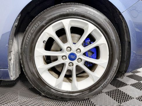 Used 2019 Ford Fusion SE FWD image 26