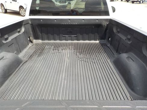 Used 2013 Chevrolet Silverado 1500 LT w/ Interior Plus Package AWD/4WD image 5