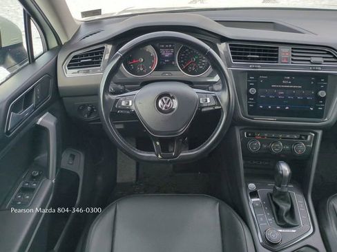 Used 2018 Volkswagen Tiguan SEL image 17