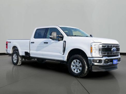 Certified 2023 Ford F350 XLT w/ 360-Degree Camera Package image 4