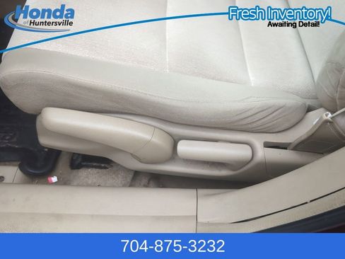 Used 2008 Honda Accord LX image 19