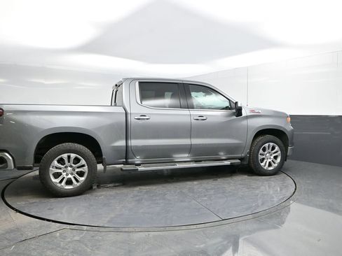 Used 2024 Chevrolet Silverado 1500 LTZ w/ Technology Package image 10