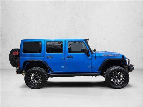 Used 2016 Jeep Wrangler Unlimited Rubicon image 4