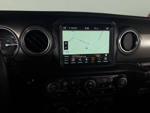 Used 2023 Jeep Wrangler Unlimited Rubicon 4xe w/ Cold Weather Group AWD/4WD image 22