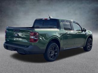 New 2025 Ford Maverick Lariat w/ Black Appearance Package video 3