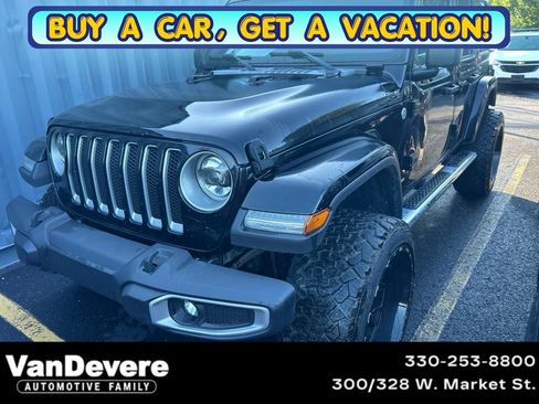 Used 2018 Jeep Wrangler Unlimited Sahara w/ LED Lighting Group AWD/4WD image 1