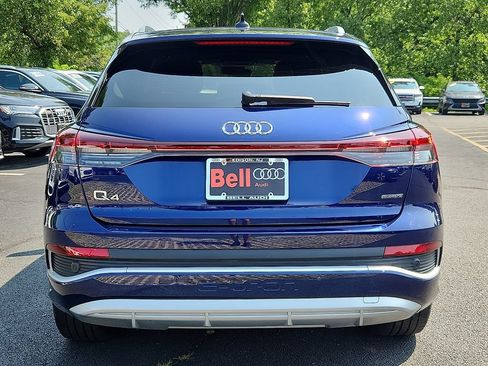 Used 2024 Audi Q4 e-tron Premium AWD/4WD image 11