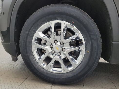 Used 2020 Chevrolet Traverse LS image 31