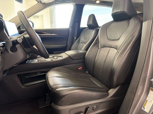 Used 2023 INFINITI QX60 Pure AWD/4WD image 5