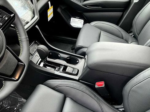 New 2025 Subaru Ascent Bronze Edition image 7