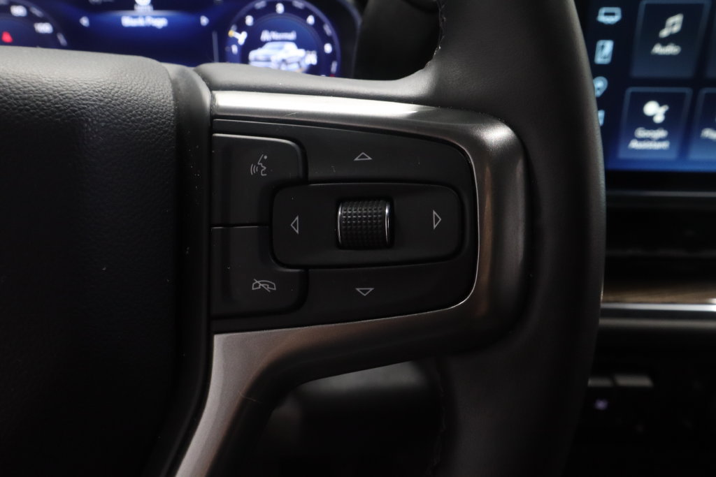 Used 2025 Chevrolet Silverado 1500 LT AWD/4WD image 22