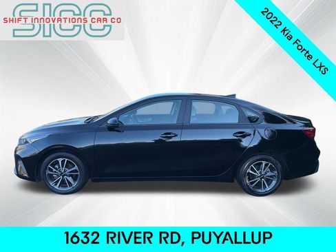 Used 2022 Kia Forte LXS image 3