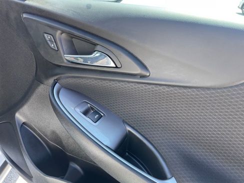 Used 2023 Chevrolet Malibu LS w/ Driver Confidence Package FWD image 30