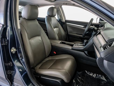 Used 2016 Honda Civic EX image 30
