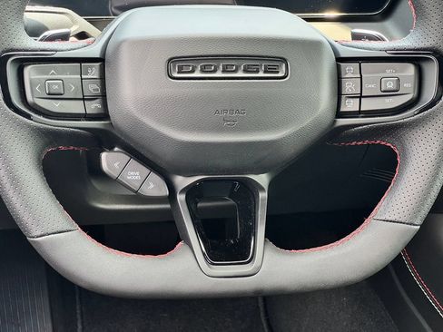 Used 2026 Dodge Charger Scat Pack AWD/4WD image 19
