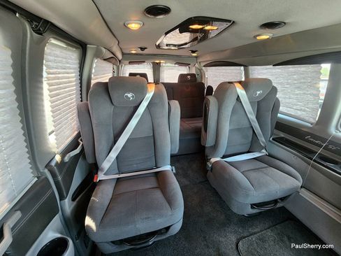 Used 2019 Chevrolet Express 2500 image 39