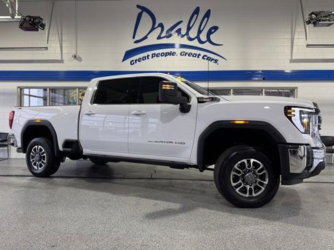 Used 2025 GMC Sierra 3500 SLE w/ SLE Value Package image 1