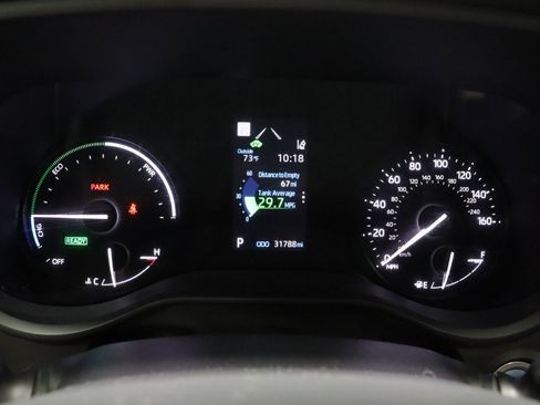 Used 2023 Toyota Sienna XSE image 44