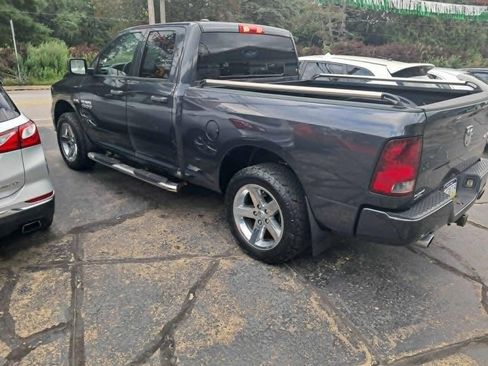 Used 2018 RAM 1500 Express w/ Express Value Package AWD/4WD image 1