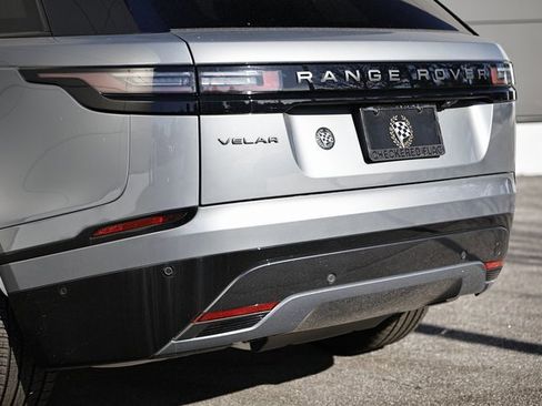 New 2026 Land Rover Range Rover Velar Dynamic SE image 13