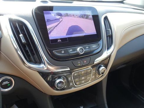 Used 2024 Chevrolet Equinox Premier FWD image 20