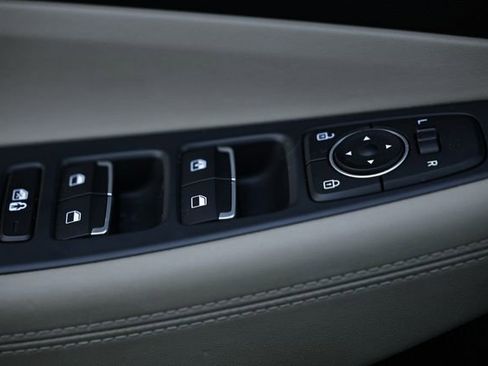 Used 2023 Hyundai Santa Fe SE image 16